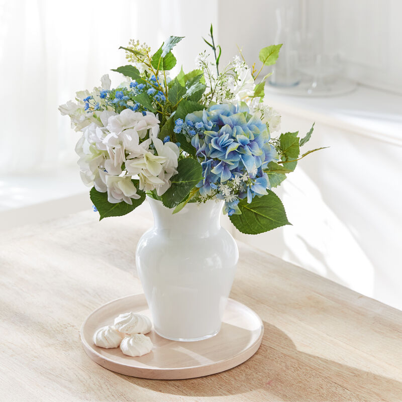 Dauerhaft schner Hortensienstrau in Blau, Wei und Creme, Blumenstrau Bild 2