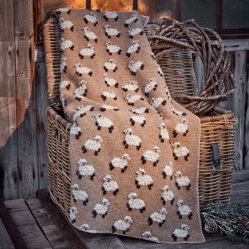 Wrmende Walk-Wolldecke mit Schfchen-Relief aus toskanischer Manufaktur Bild 3