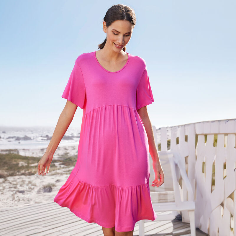 Trendiges Sommerkleid pink fr Strand und Freizeit