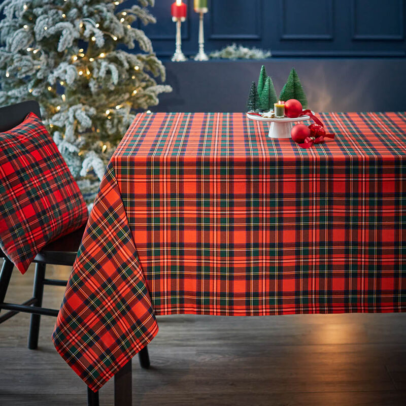 Weihnachtliche Tischdecke mit Schottenkaro - Julia Grote Österreich Shop