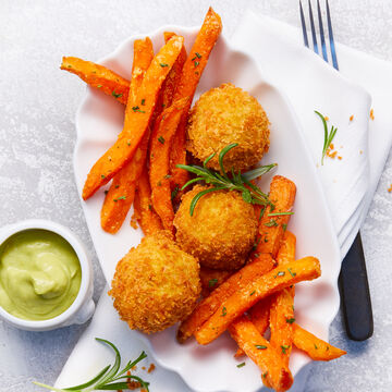 Produktbild fr ' Panko Poularden-Klchen, Skartoffel Pommes und Avocado-Curry Mayonnaise'