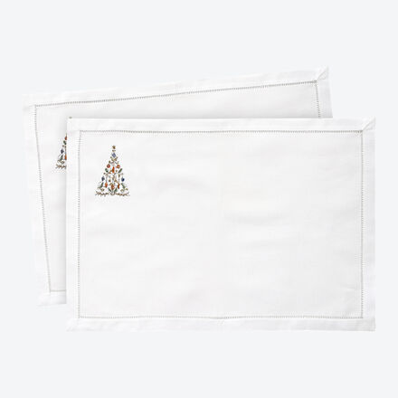 Produktbild fr 'Feine, handbestickte Tischsets mit Tannenbaum-Motiv, Tischdecke, Serviette, Tafeldecke'